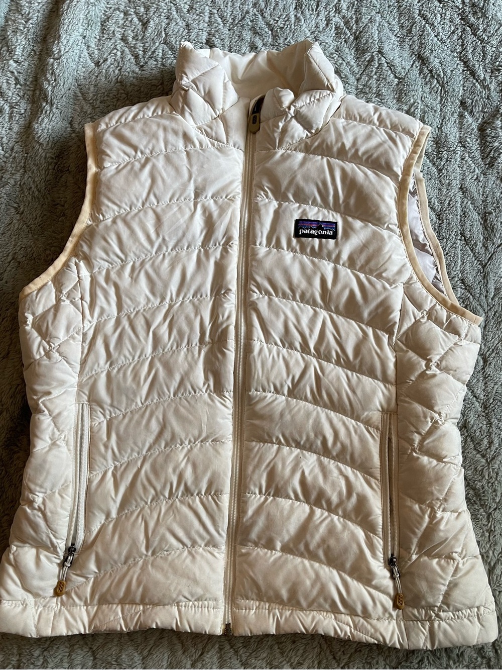Women’s Patagonia Puffer Vest Size Small